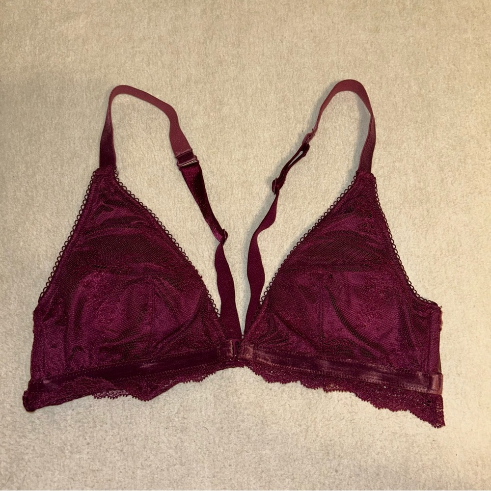 Victoria Secret Purple Lace Bralette Size M